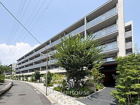 2024年築・仕様設備充実。ペット飼育相談可。生活に便利な住環境。是非お気軽にお問い合わせください。