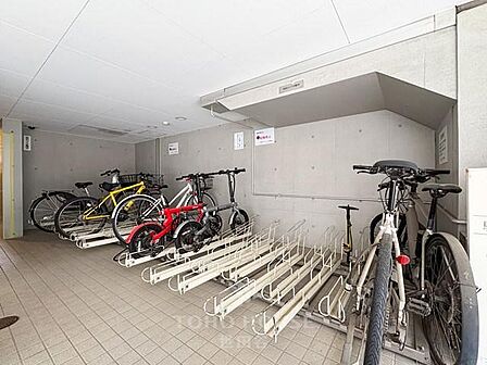 新規リノベーション(26年10月完工)角部屋住戸・複数路線利用可。是非お気軽にお問い合わせください。