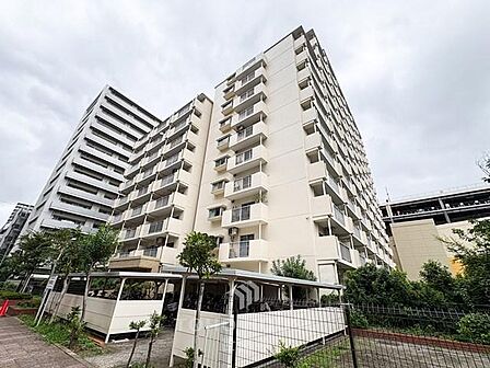 商業施設充実。駅まで徒歩9分。生活に便利な住環境です。是非お気軽にお問い合わせください。