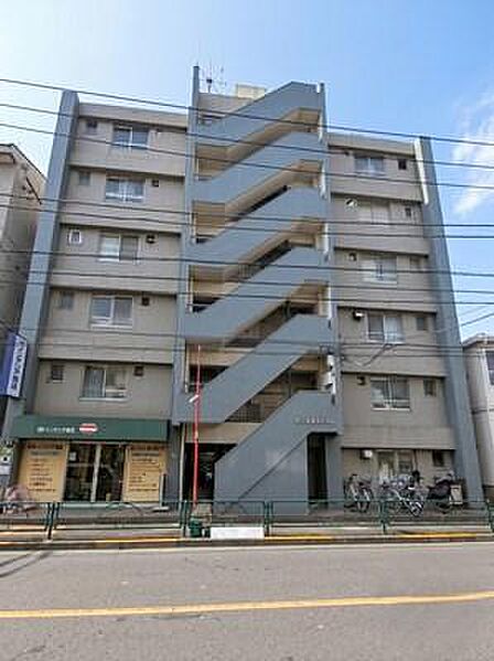 2018年リノベーション履歴あり。充実した仕様・設備。駅まで徒歩6分です。是非お気軽にお問い合わせください(CG加工有)