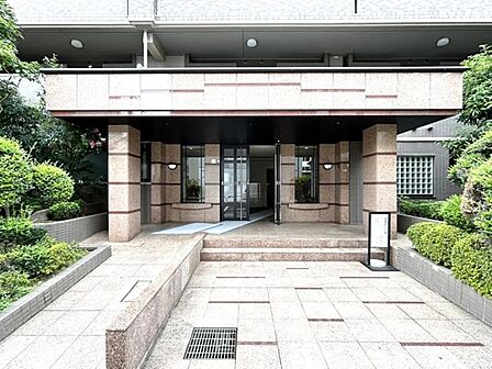 新規リノベーション(26年9月完工)南西向き・駅まで徒歩5分。是非お気軽にお問い合わせください。