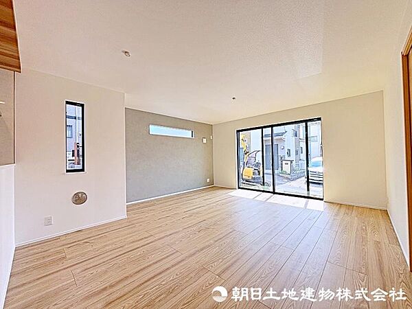 リビング/ダイニングを拡大表示