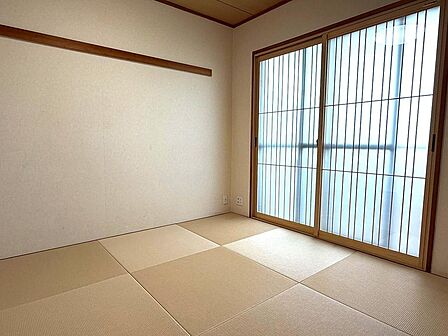やっぱり日本人なので、和室があると安心しますね。お客様用として、お子様用としても◎