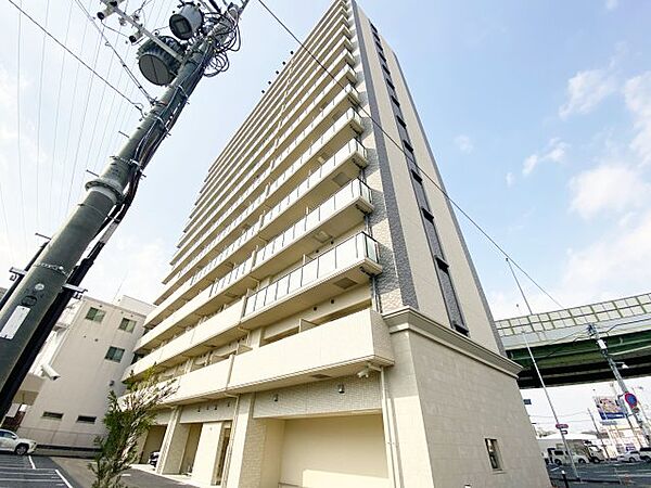 ソルテラス OSAKA EAST GATE ｜大阪府東大阪市中野南(賃貸マンション1LDK・13階・40.04㎡)の写真 その1
