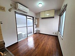 メゾン・ド・サントーレ ワンルームのリビング/ダイニング