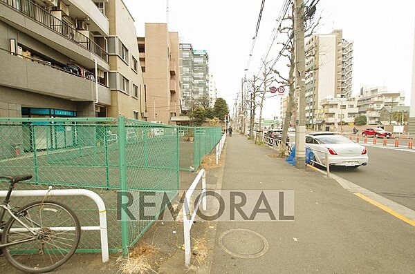 周辺を拡大表示