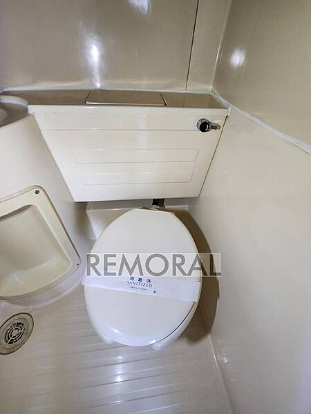 トイレを拡大表示