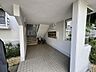エントランス：三郷早稲田団地８−１−１号棟