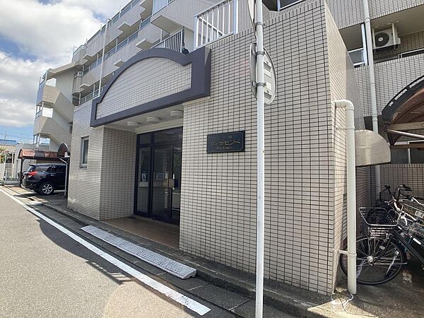 エントランスを拡大表示