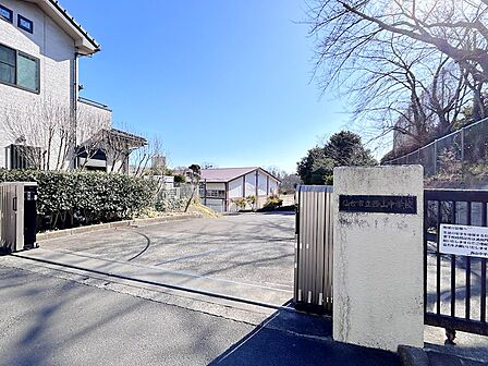 仙台市立西山中学校(882m)