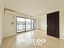 ■リビングに面したお部屋は、扉を開ければ広々としたリビングとしてお使いいただけます！■ご家族の人数やライフスタイルに合わせてお部屋の用途を使い分けていただくことができますよ！