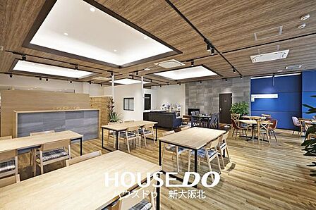 ■阪急三国駅から徒歩1分!■当社は地域密着を大切にした不動産屋さんです!■淀川エリア・吹田市・豊中市の不動産のことならハウスドゥ新大阪北にお任せください!■ハウスドゥの青い看板が目印です♪