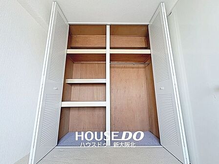 ■大容量のクローゼット!■お洋服はもちろん、小物や季節家電も収納できてお部屋がスッキリと片付きます!