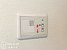 その他：【施工例／電気施錠】温度センサーでエアコンと連動し適温を保ってくれる機能やボタン一つでドアの開閉ができる等、あったら安心・あったら便利な機能を備えたお家です。