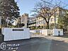 周辺：大津市立唐崎中学校 徒歩13分。 940m