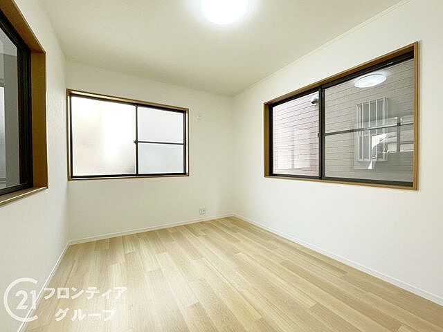 室内 長岡京市東神足1丁目