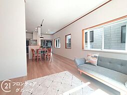 リビング/ダイニングの画像