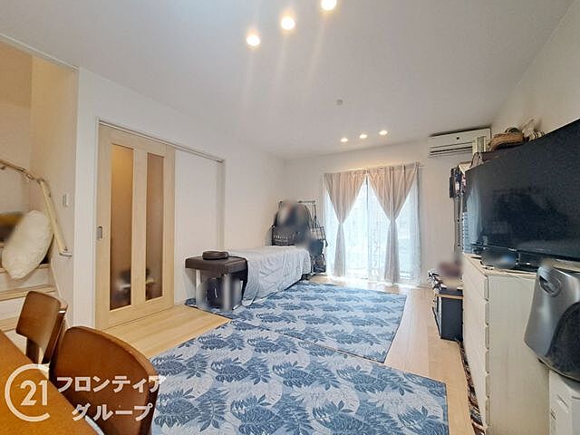 リビング/ダイニング 京都市山科区北花山中道町