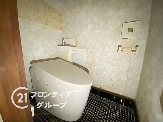 トイレ 長岡京市井ノ内坂川