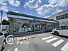 周辺：ファミリーマート大津石山寺南店 徒歩8分。 570m