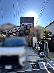 外観:モダンなデザインの外観は、スタイリッシュで洗練された印象を与えます。都会的なライフスタイルにぴったりです。 外観:モダンなデザインの外観は、スタイリッシュで洗練された印象を与えます。都会的なライフスタイルにぴったりです。