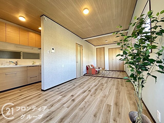 リビング/ダイニング 京都市山科区大塚野溝町