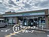 周辺：ファミリーマート伏見桃山東店 徒歩2分。 110m