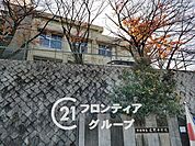 宇治市立広野中学校 徒歩11分。 820m