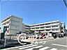 周辺：長岡京市立長岡第六小学校 徒歩7分。 490m