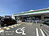 周辺：ファミリーマート吉祥院東前田店 徒歩5分。 330m