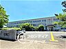 周辺：八幡市立中央小学校 徒歩14分。 1080m