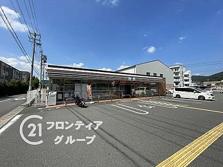 セブンイレブン京都山科今屋敷町店 徒歩2分。 130m