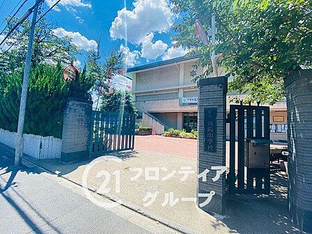 京都市立西院中学校 徒歩6分。 420m