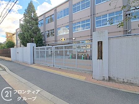 京都市立朱雀中学校 徒歩7分。 510m