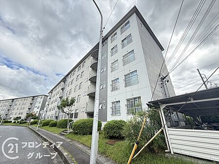 資金計画や住宅ローンのしくみなど、購入前に知っておきたいことをわかりやすくご説明しています。まずはお気軽にお問い合わせください