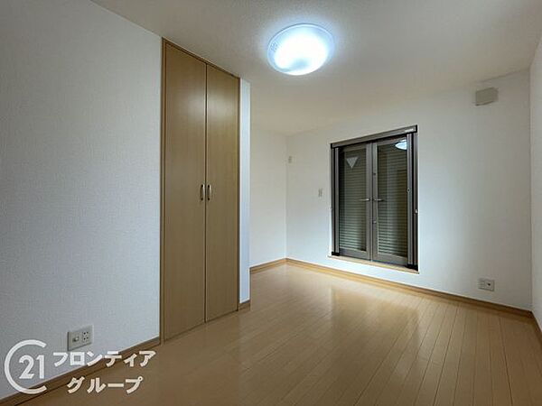 洋室を拡大表示