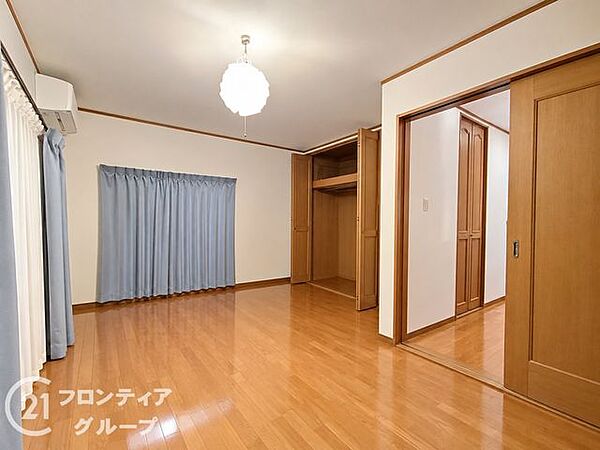 寝室