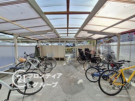 マイホームは一生に一度の大きな買い物だからこそ、納得いくまで情報を集めてほしいと思います。疑問はどんどんスタッフにぶつけてください