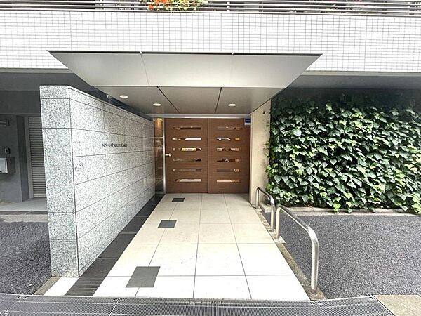 エントランスを拡大表示