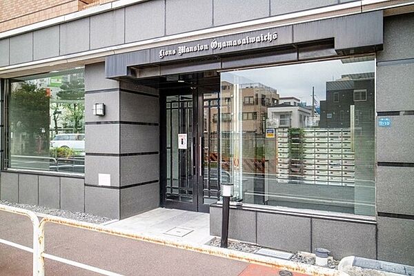 エントランス
