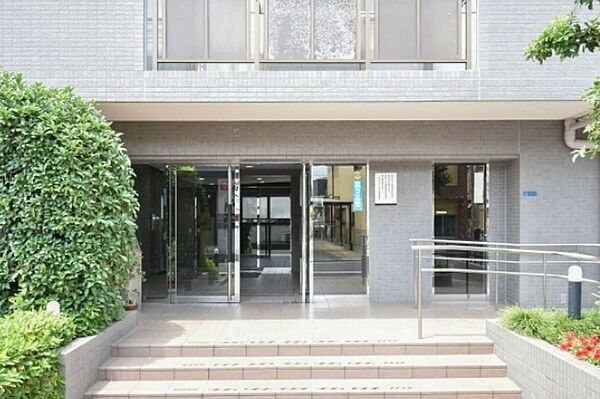 エントランスを拡大表示