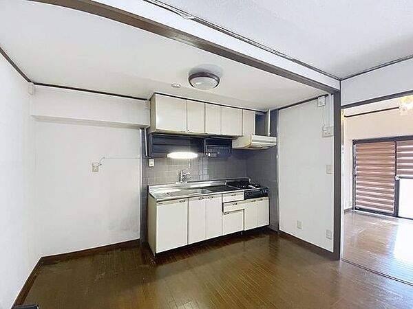 キッチンを拡大表示