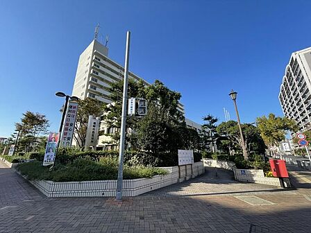 福岡市西区役所 徒歩11分。 750m