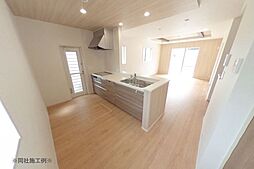 リビング/ダイニングの画像