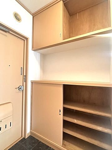 収納 シティコープ萩中 1階/-