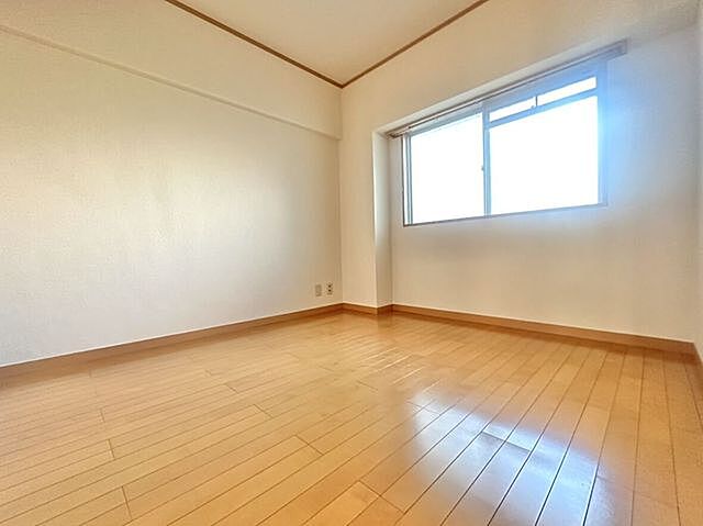 室内 シティコープ萩中 1階/-