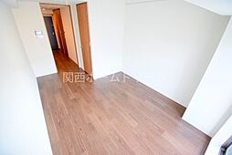 ウエリスアーバン守口 8階ワンルームのリビング/ダイニング