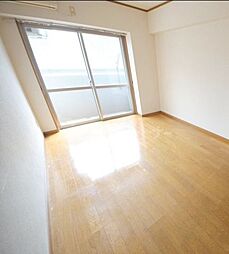 イーストパレス 2階1Kのリビング/ダイニング