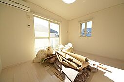 クレール中野 202 2階1Kのリビング/ダイニング