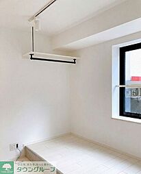 CICADA RESIDENCE OGIKUBO 202 1階ワンルームのリビング/ダイニング